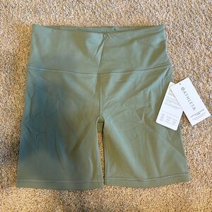 NWT Athleta Biker Shorts high rise elation
